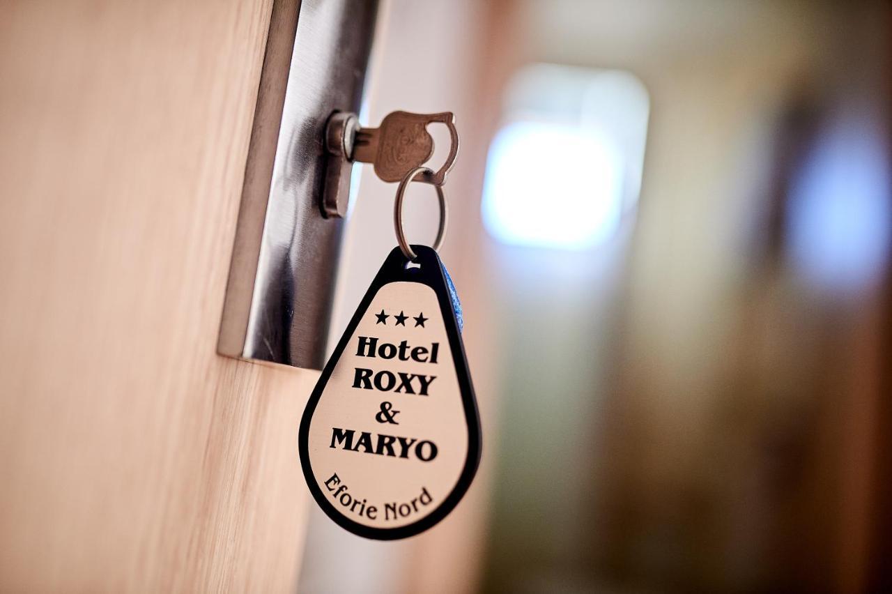 Hotel Roxy & Maryo- Restaurant -Terasa- Loc De Joaca Pentru Copii -Parcare Gratuita 데포리노드 외부 사진